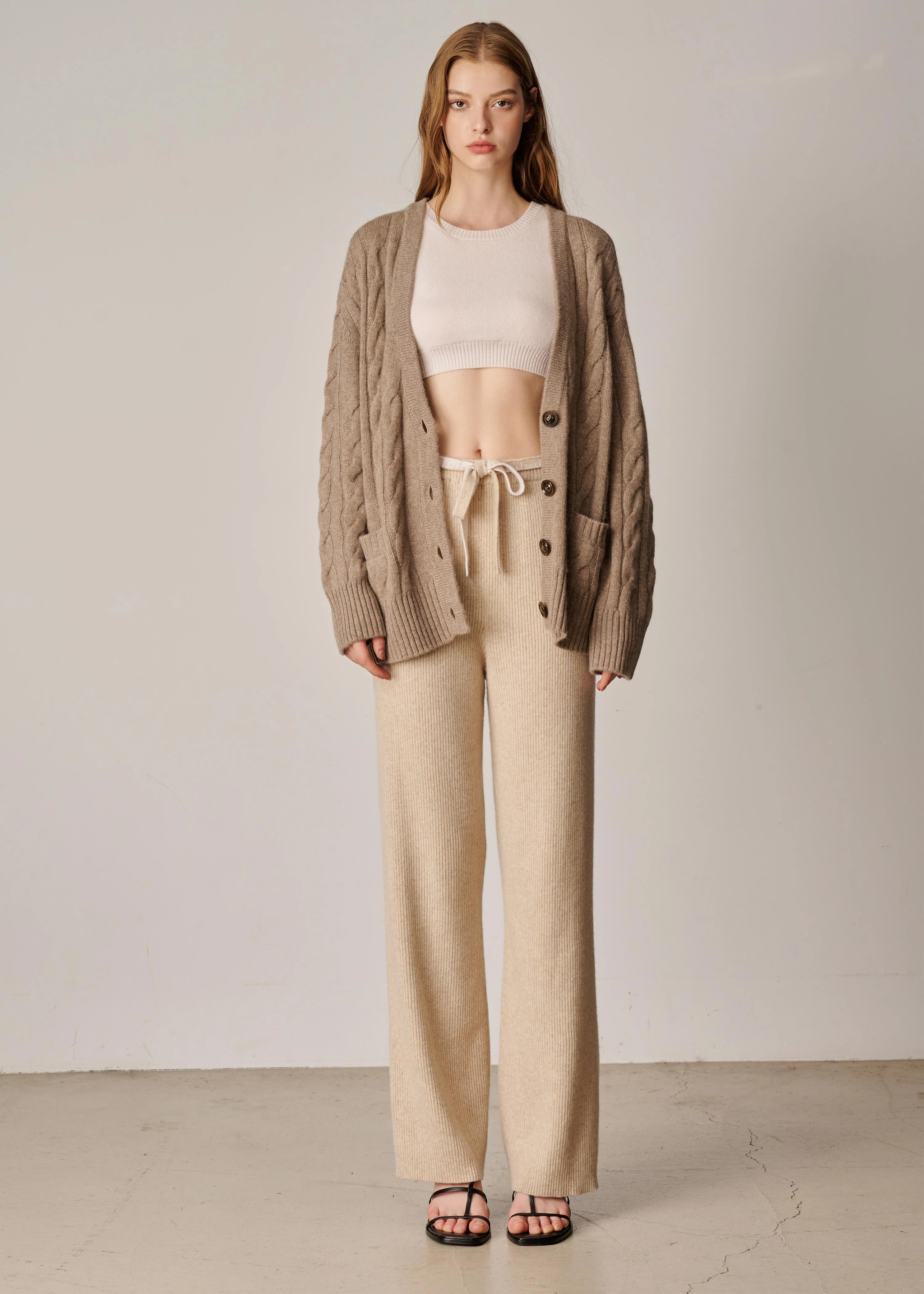 Lots of Powder | di.CC.vi Cashmere | Franz Unisex Cable-knit