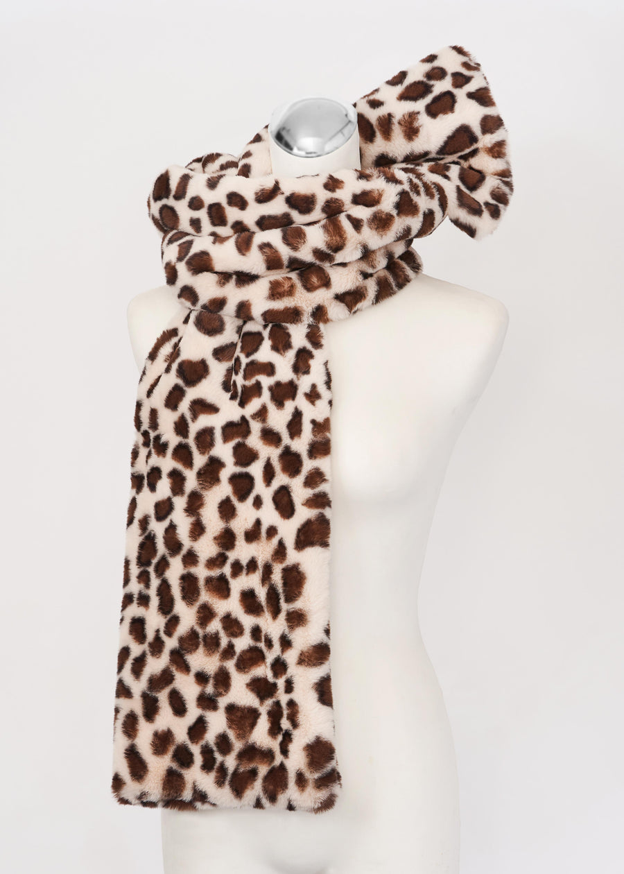 Leopard Printed Vegan Fur Scarf with Pockets
